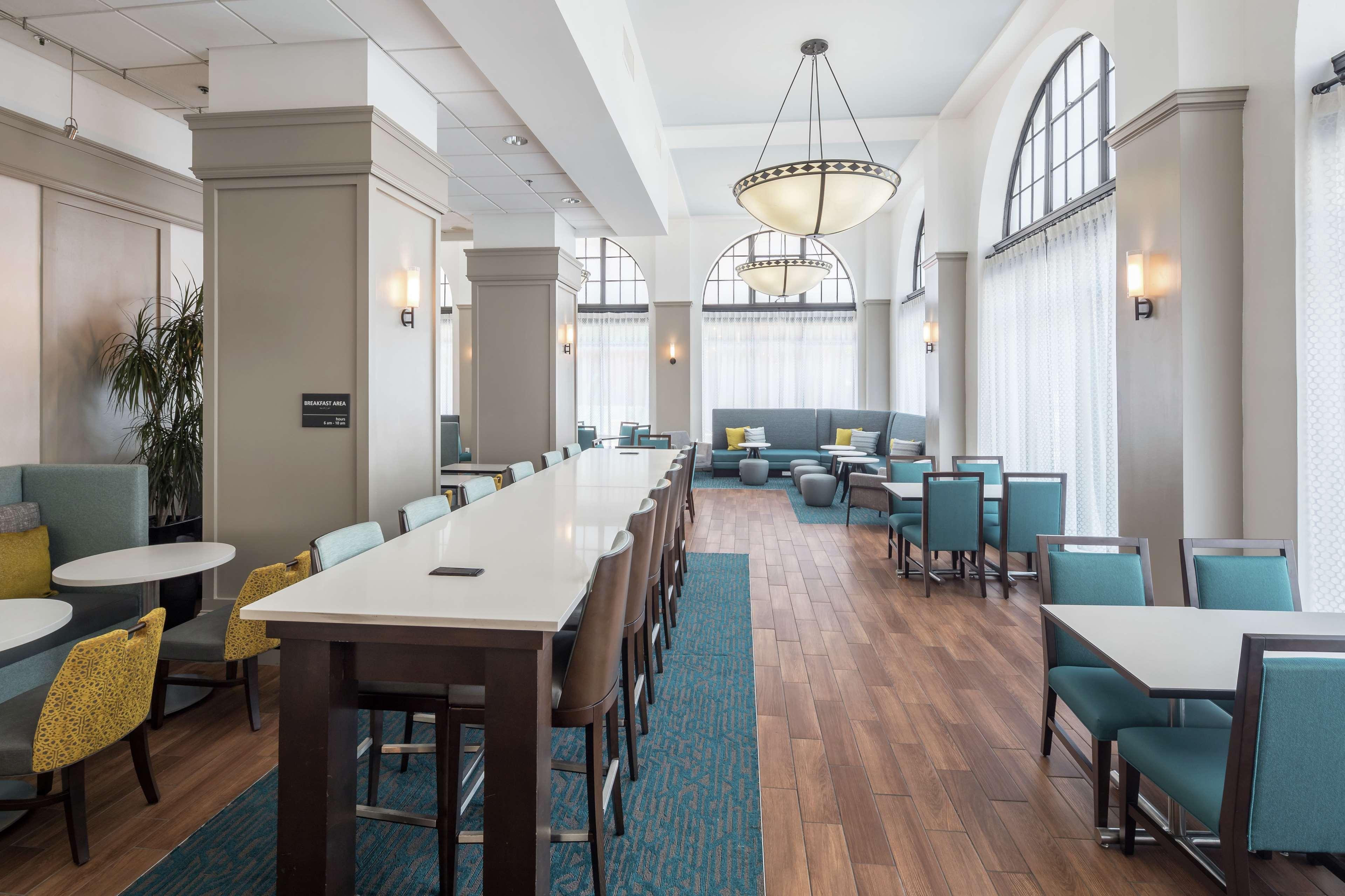 Hampton Inn & Suites Atlanta-Downtown Esterno foto